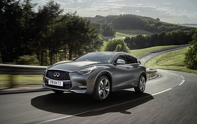 infiniti-q30-teqdim-edildi